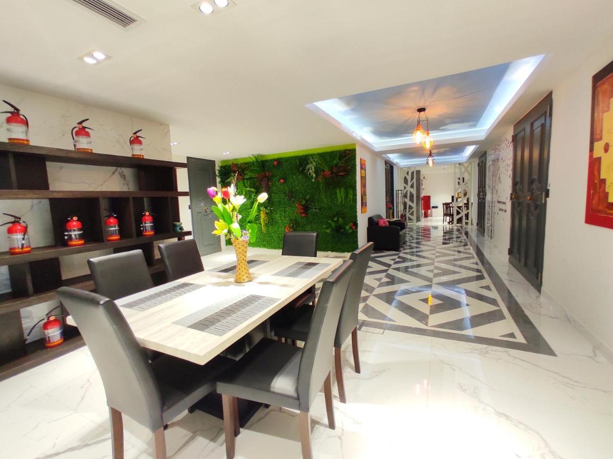 Shell Out Beach Club Suite Kuah Ngoại thất bức ảnh