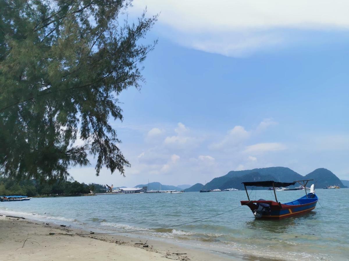 Shell Out Beach Club Suite Kuah Ngoại thất bức ảnh